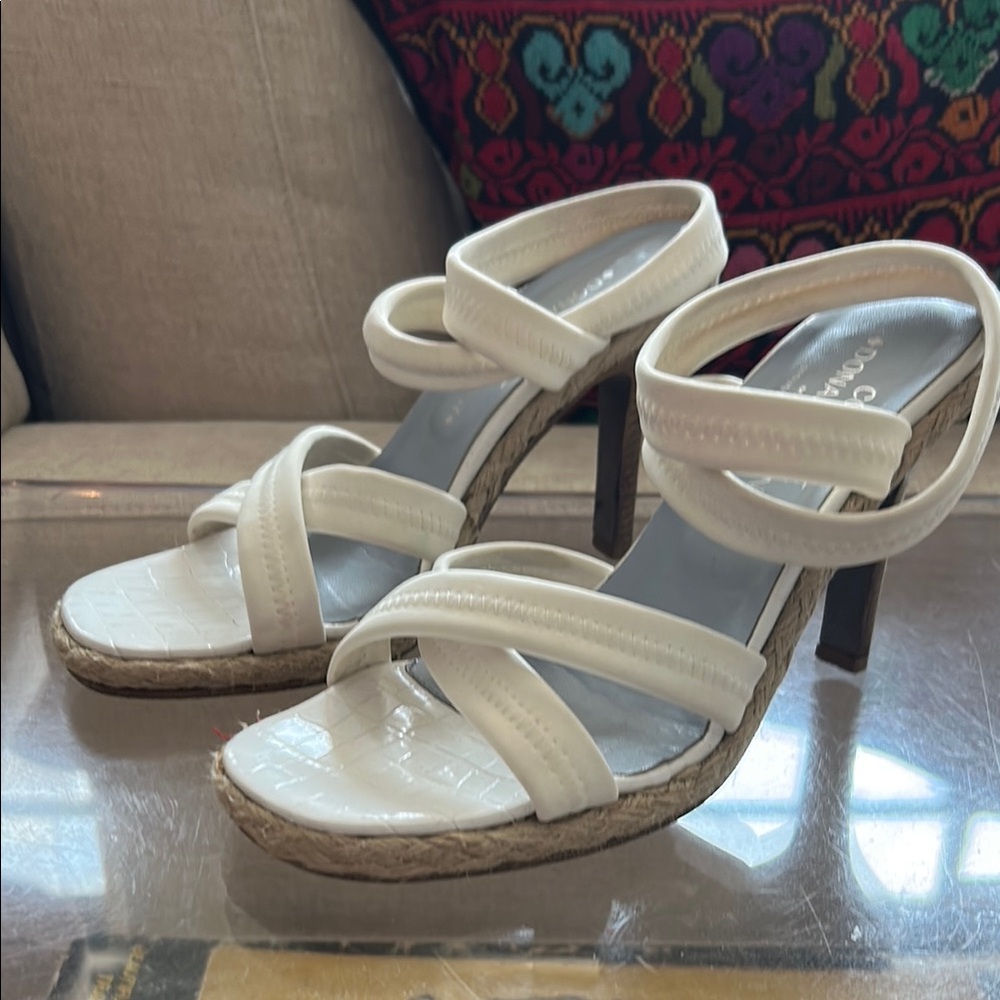 Donald J. Pliner White Platform Heels